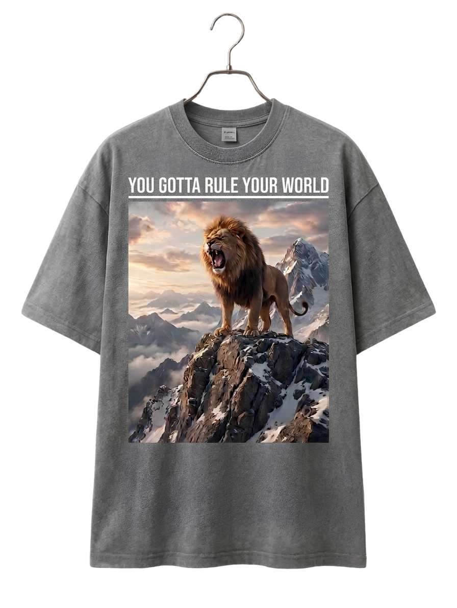T-Shirt — Vintage Mountain Lion Photo Tee (Wilderness Explorer)